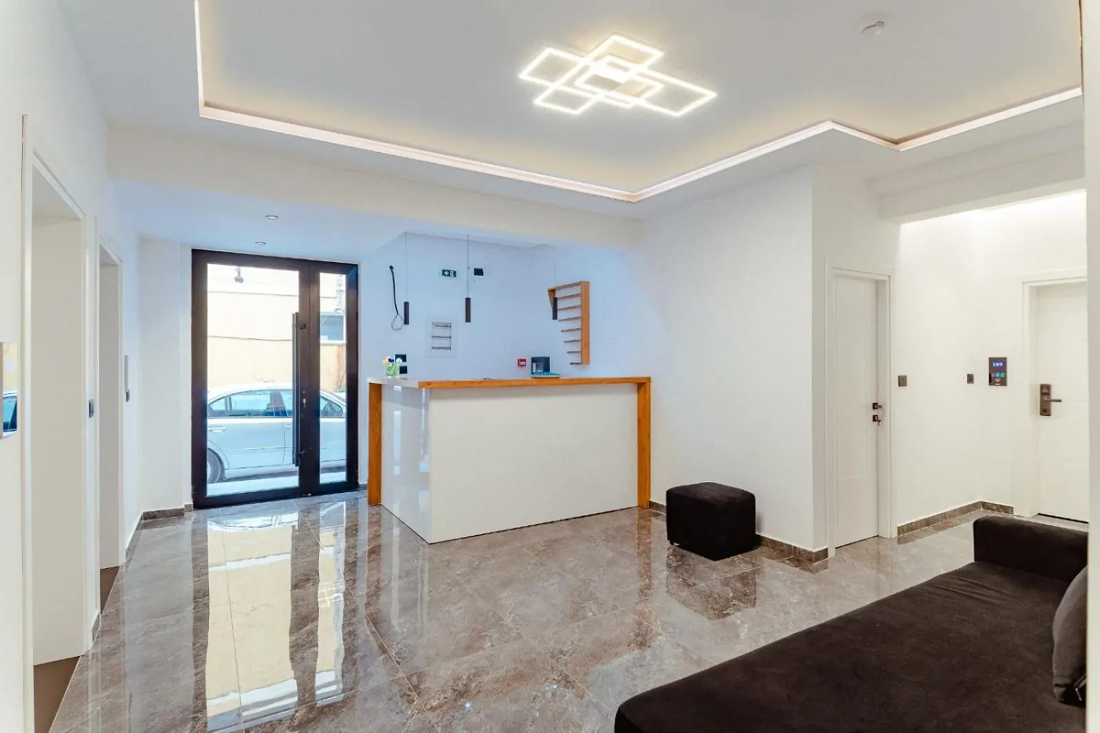 Gloal Suites & Residence Sarandë 0*,  アルバニア