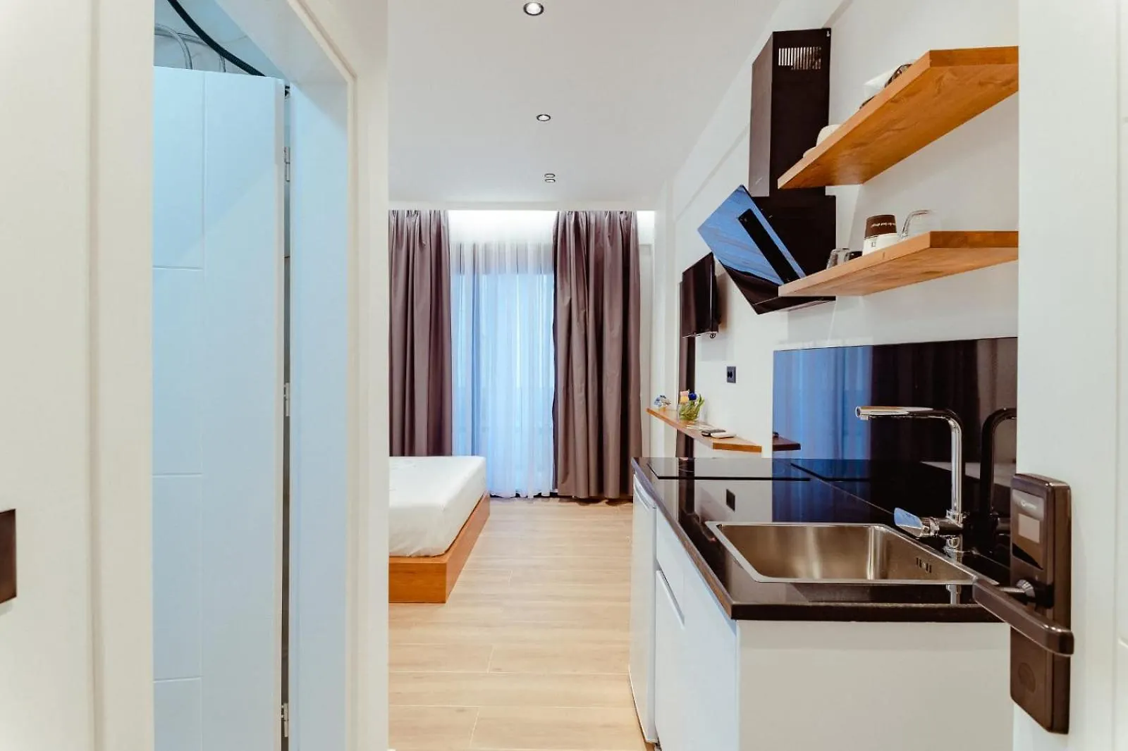 Gloal Suites & Residence Sarandë アパート